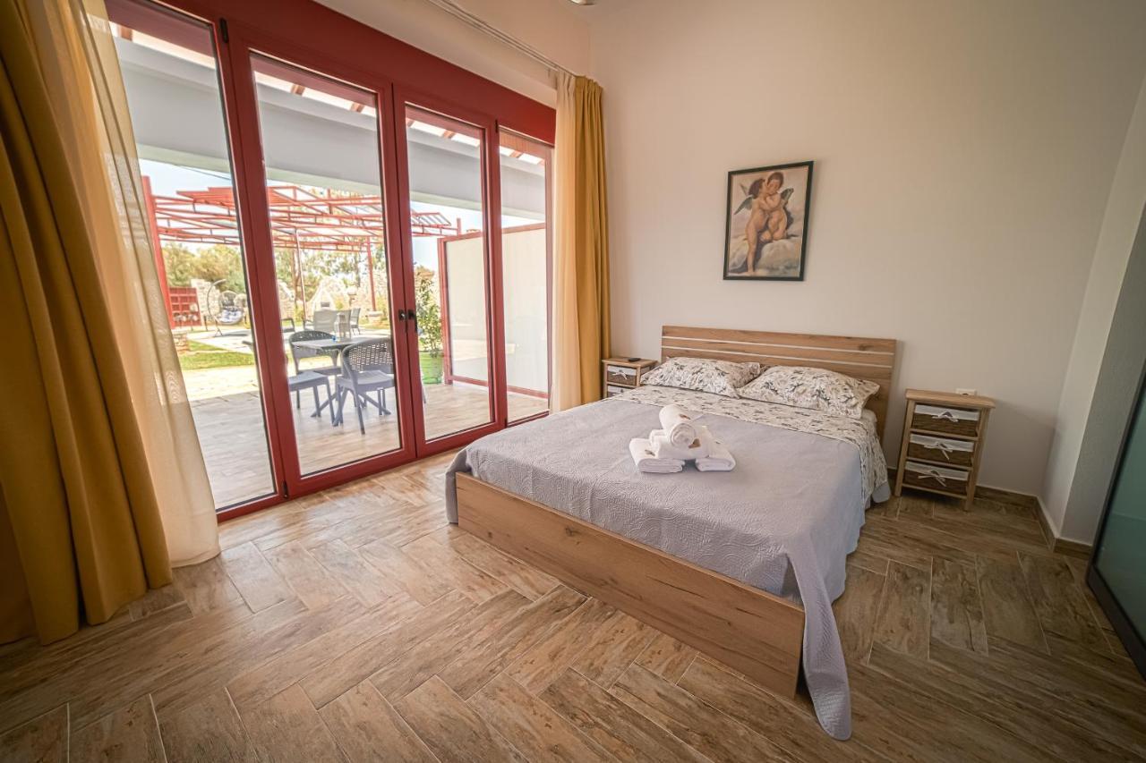 Olive Tree Suites Eleonas Ngoại thất bức ảnh